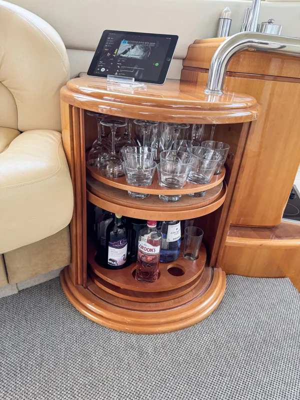 Azimut 46 innan 5