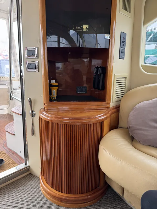 Azimut 46 innan 3